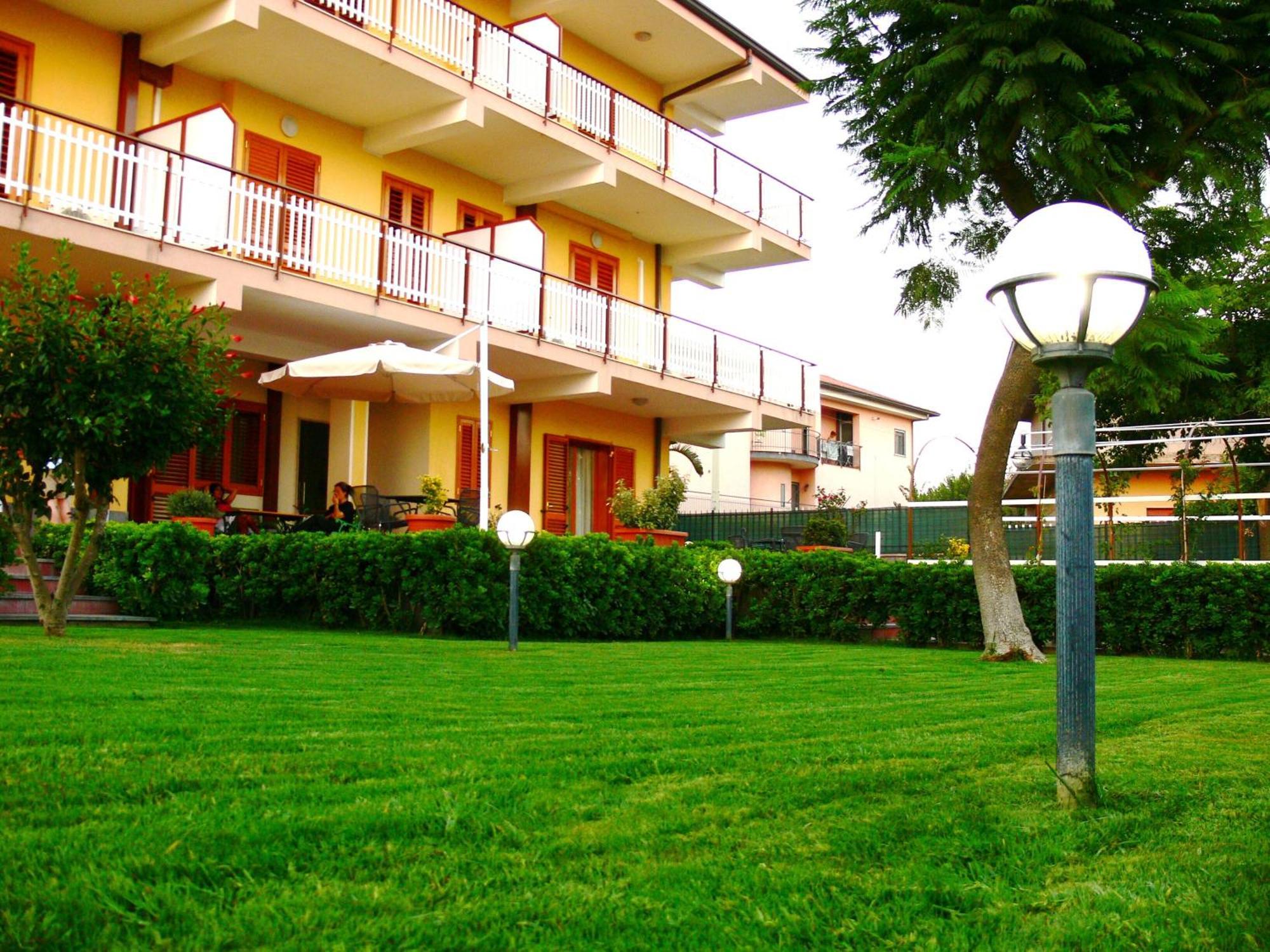 Il Conte Dell'etna Hotel 3*